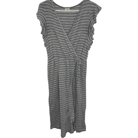 Anthropologie dress Womens Size Medium Caution to the Wind wrap dress ruffle M - Picture 1 of 4